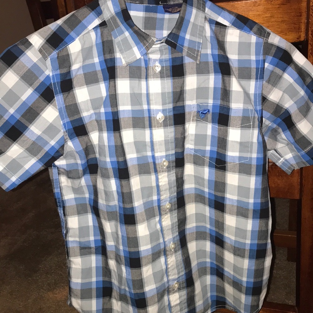 Boys medium ButtonUp